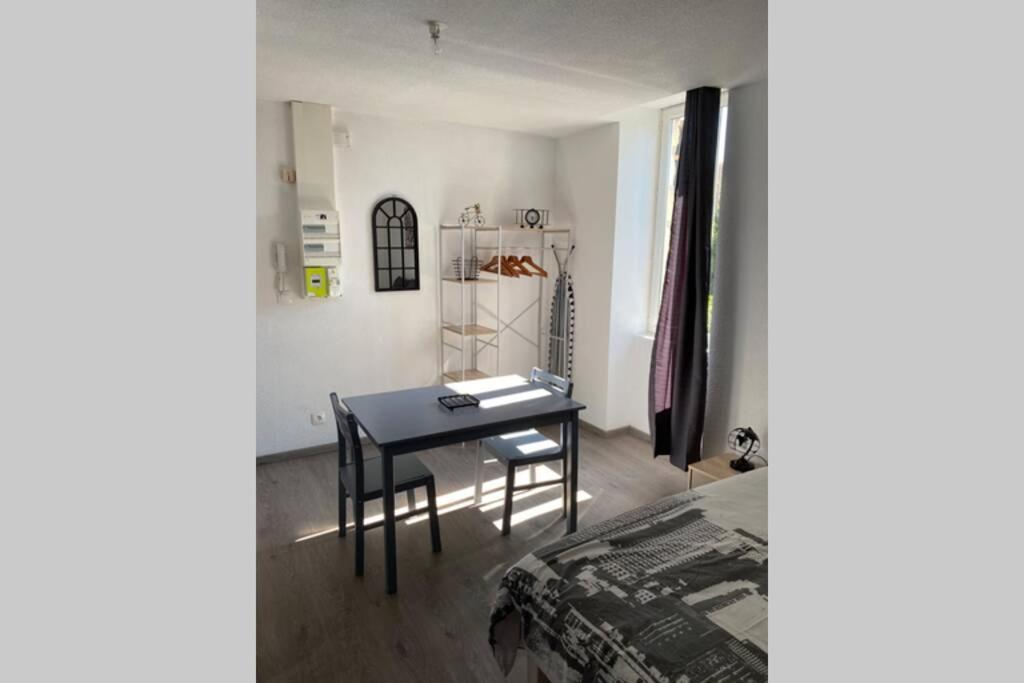 شقة La Batisse De Chabot N°3 Montluçon المظهر الخارجي الصورة